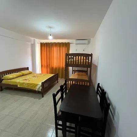 Kune Coast Apartamento *